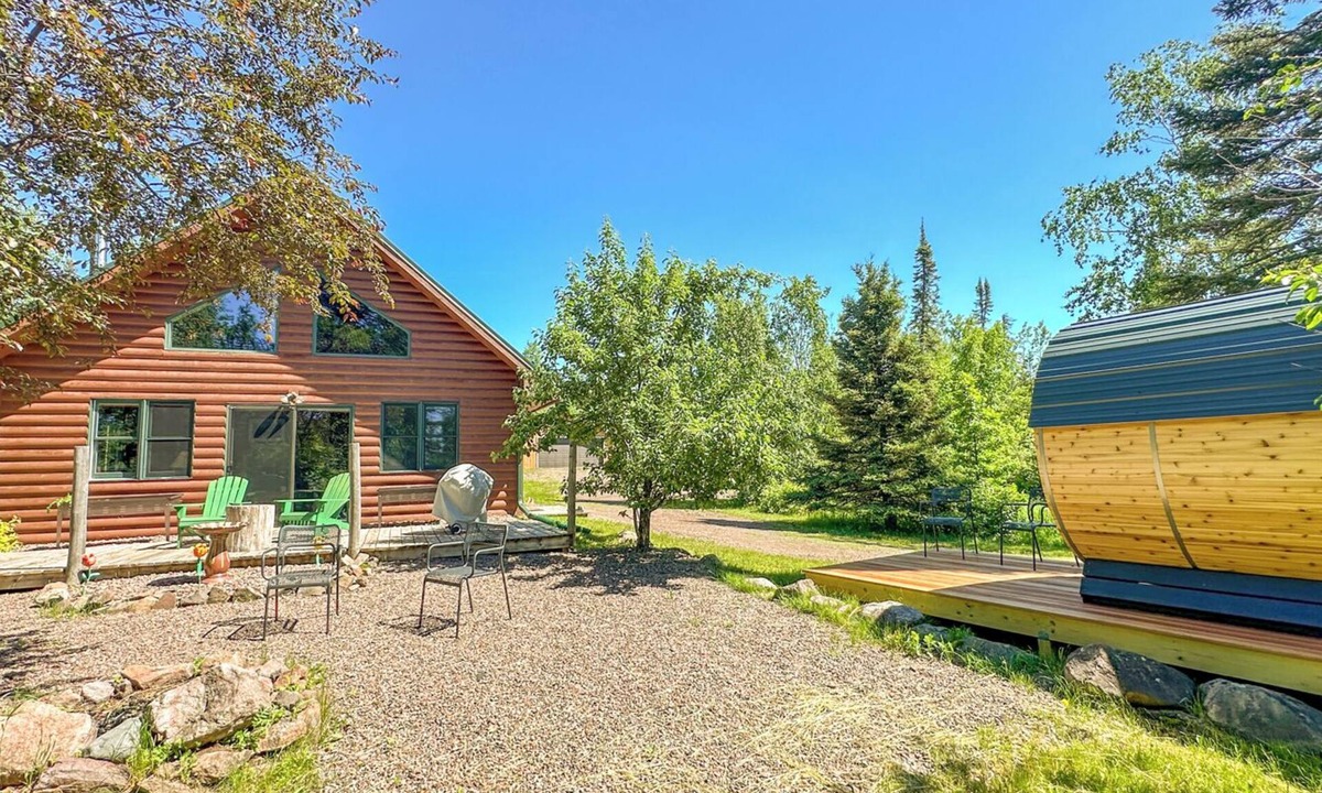 Lutsen Cabin | Lofted in Lutsen - Lutsen, MN - Cascade Vacation Rentals