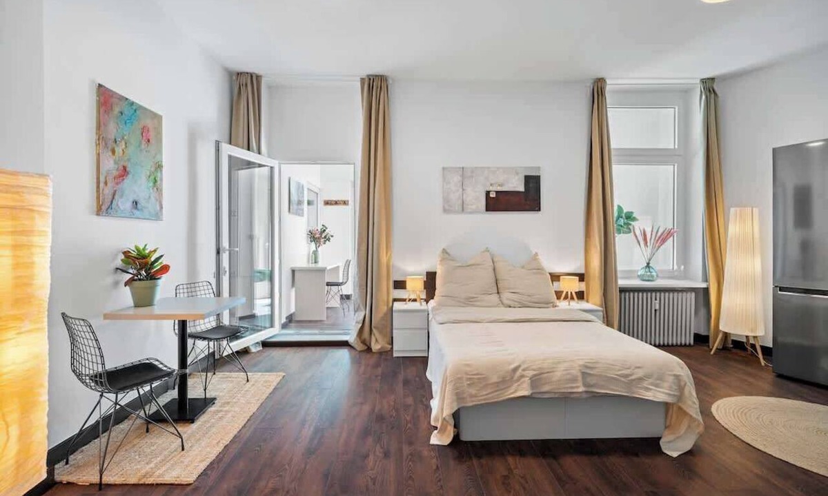 Lichterfelde Apartment | Loftly: Benjamin Franklin Charite - Self Check-In