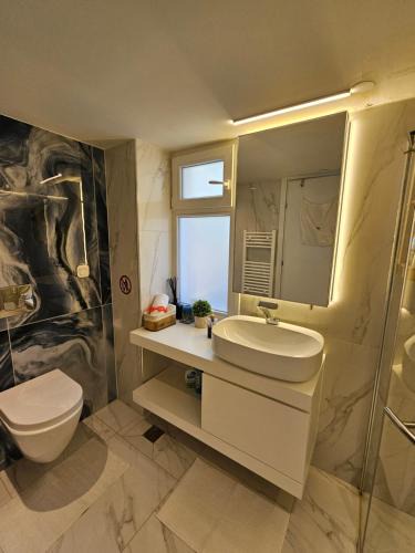 Thermi Apartment | Lofts