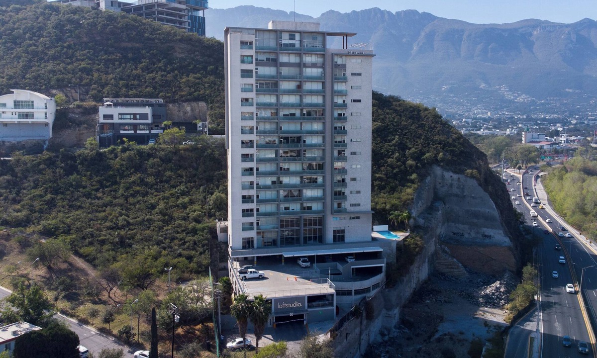San Pedro Garza Garcia Hotel | Loftstudio