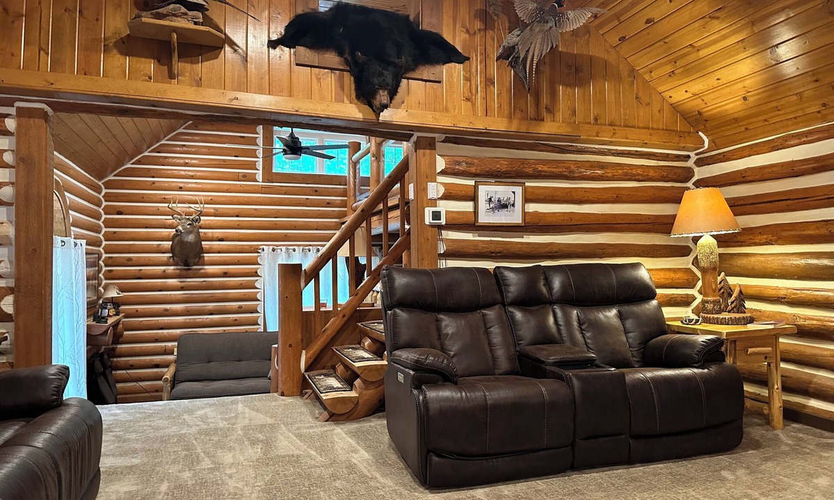 Wetmore Cabin | Log Cabin in the Woods