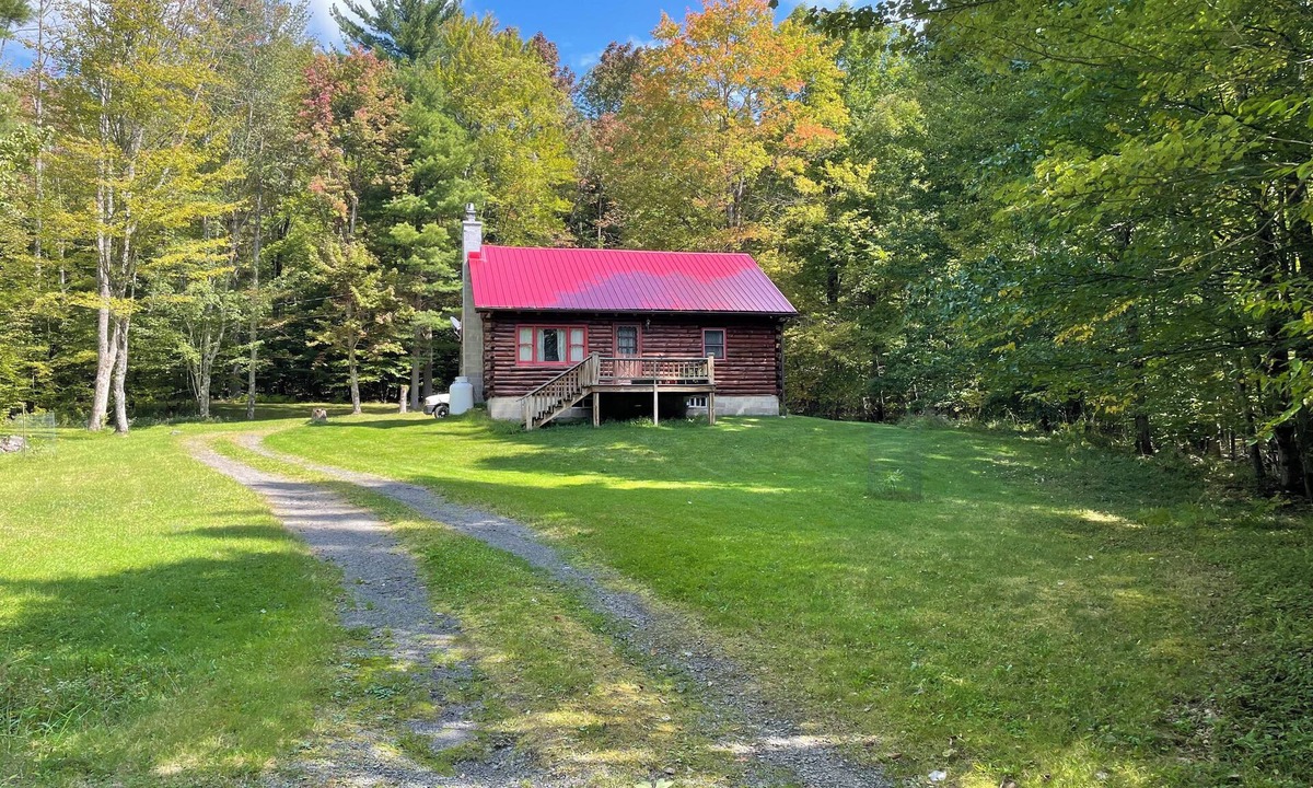 Morris House | Log cabin Morris, NY