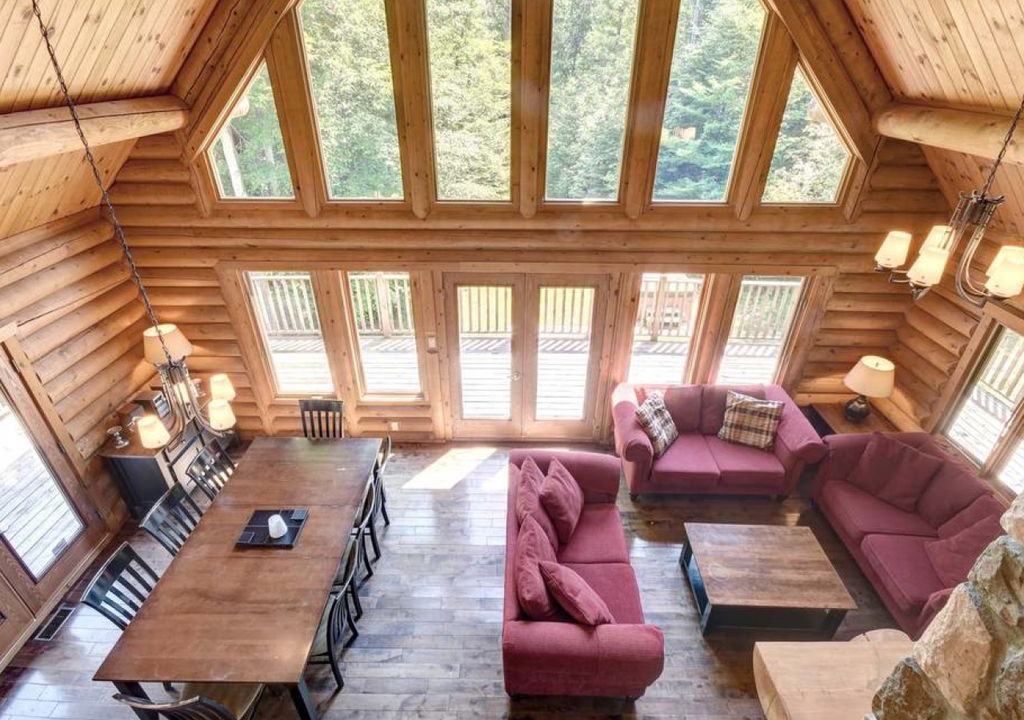 Labelle House | Log Cottage Huron, Private Hot Tub, Getaway in nature