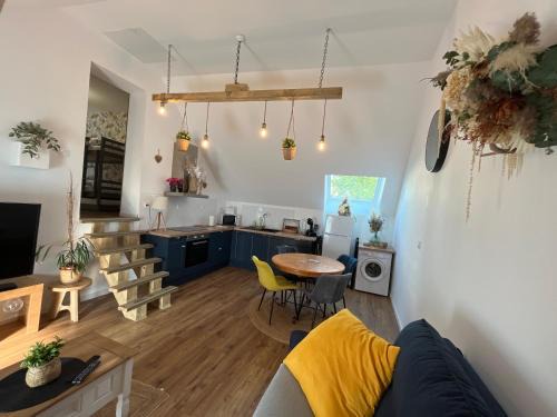 Thourotte Apartment | Logement cosy et confortable.
