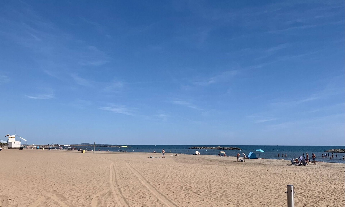 Serignan Apartment | LOGGIA VERDE -Spacious and bright apartment near the sea (ref 349698)
