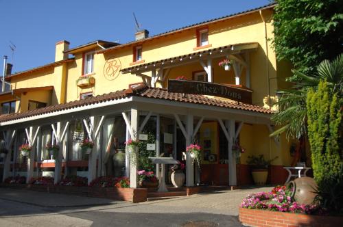 Sainte-Croix Hotel | Logis Hôtel Restaurant Chez Nous