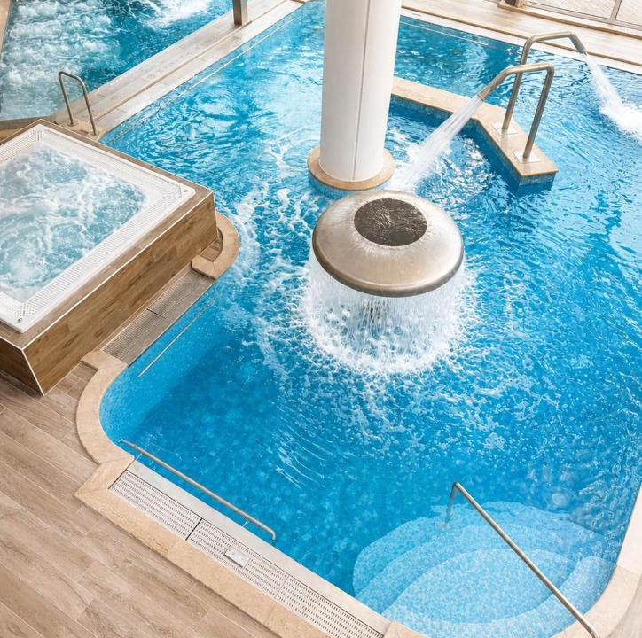 Aix-les-Bains Hotel | Logis Hôtel & Spa Marina d'Adelphia
