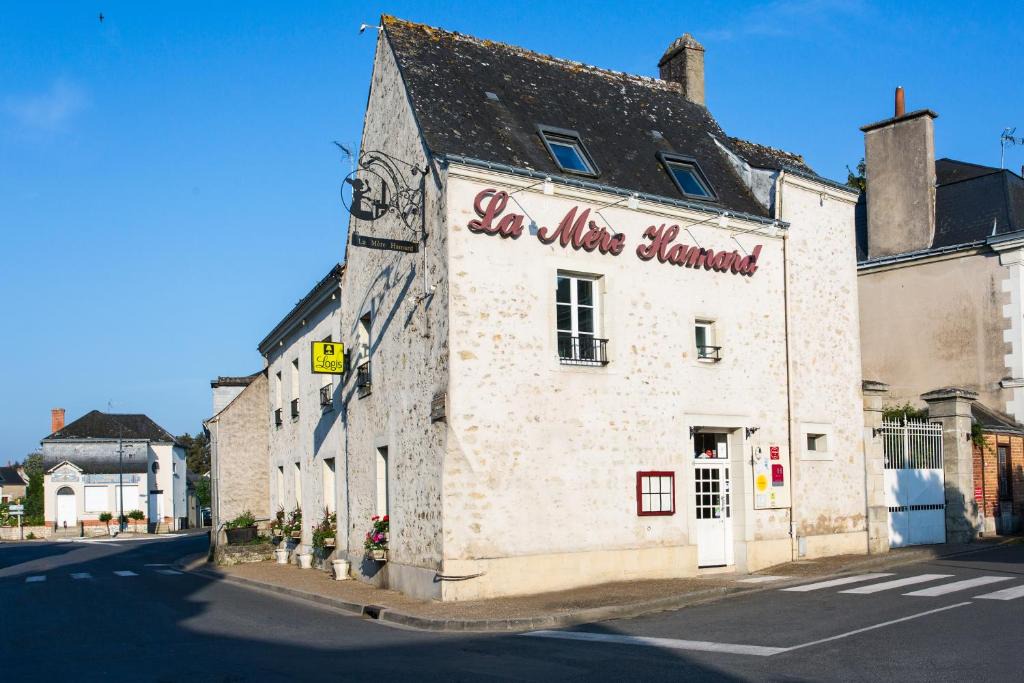 Semblancay Hotel | Logis Hôtels Restaurant La Mère Hamard