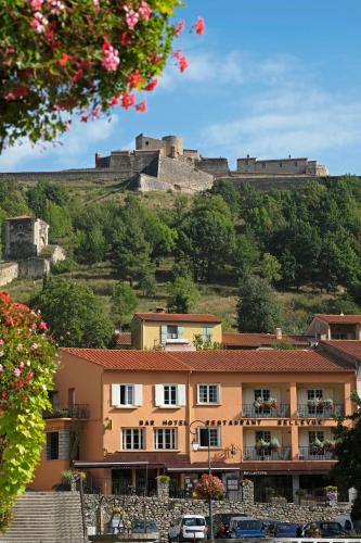 Prats-de-Mollo-la-Preste Hotel | Logis Hotel Restaurant Le Bellevue