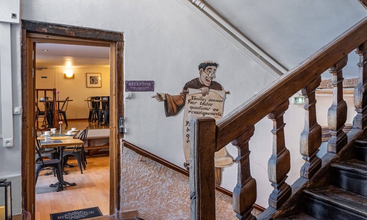 Montargis Hotel | Logis Hotel Central Montargis