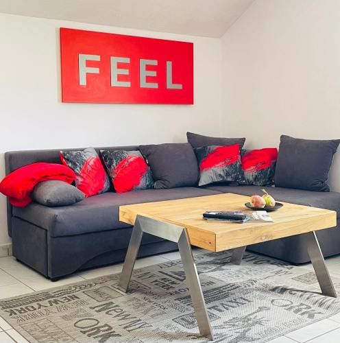 Burbach Apartment | LohainsLodge