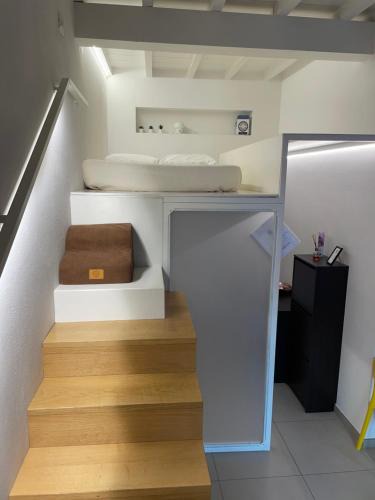 Santa Maria Novella Apartment | Lola Loft