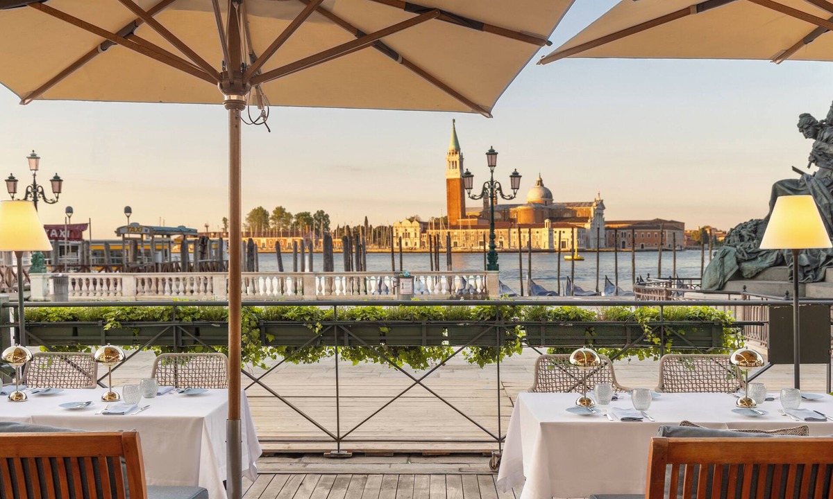 Castello Hotel | Londra Palace Venezia