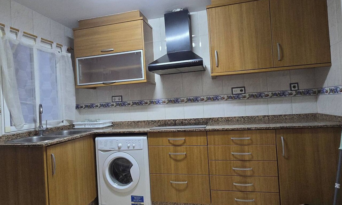 Pobles del Sud Condo | Long-Term Accommodations in Valencia | Casa Álvaro