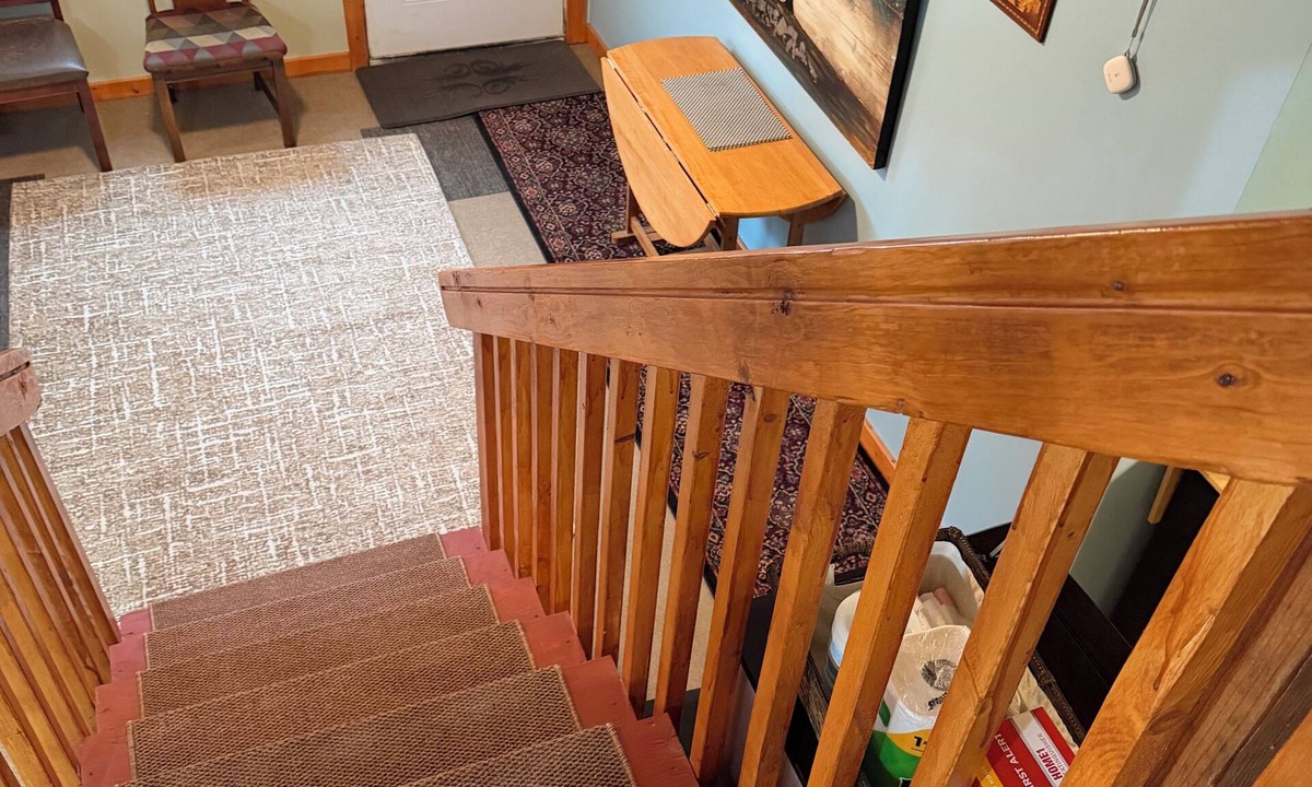 Seward Apartment | Long-Term Friendly Studio Suite: 2-Queen Beds w/Private Entrance & Kitchenette