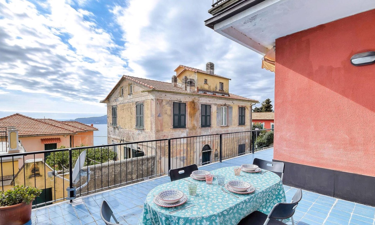 Chiavari Apartment | Look forward to a fantastic view of the sea from the terrace in this beautiful vacation apartment.