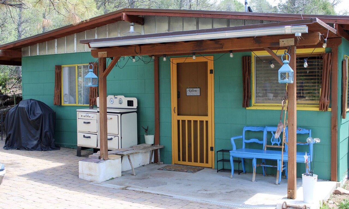 Prescott Cabin | Lookout Cabin - Prescott Cabin Rentals