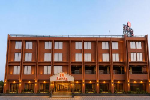 Sanand Hotel | Lords Inn Sanand