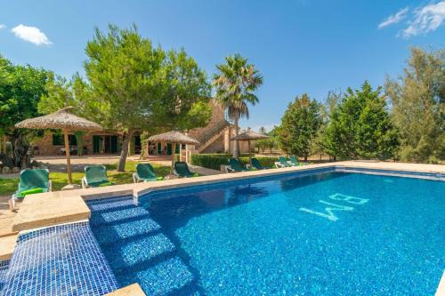 Campos Villa | Los Girasoles