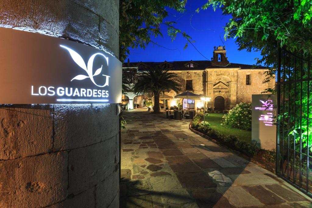 Solares Hotel | Los Guardeses