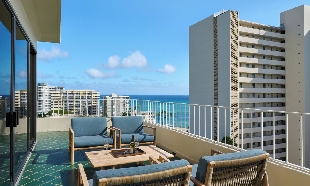 Diamond Head - Kapahulu - St. Louis Hotel | Lotus Honolulu at Diamond Head