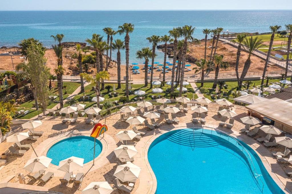 Pernera Hotel | Louis Althea Beach