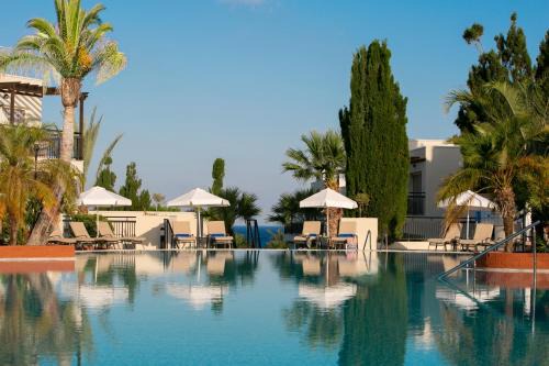 Chlorakas Hotel | Louis Paphos Breeze