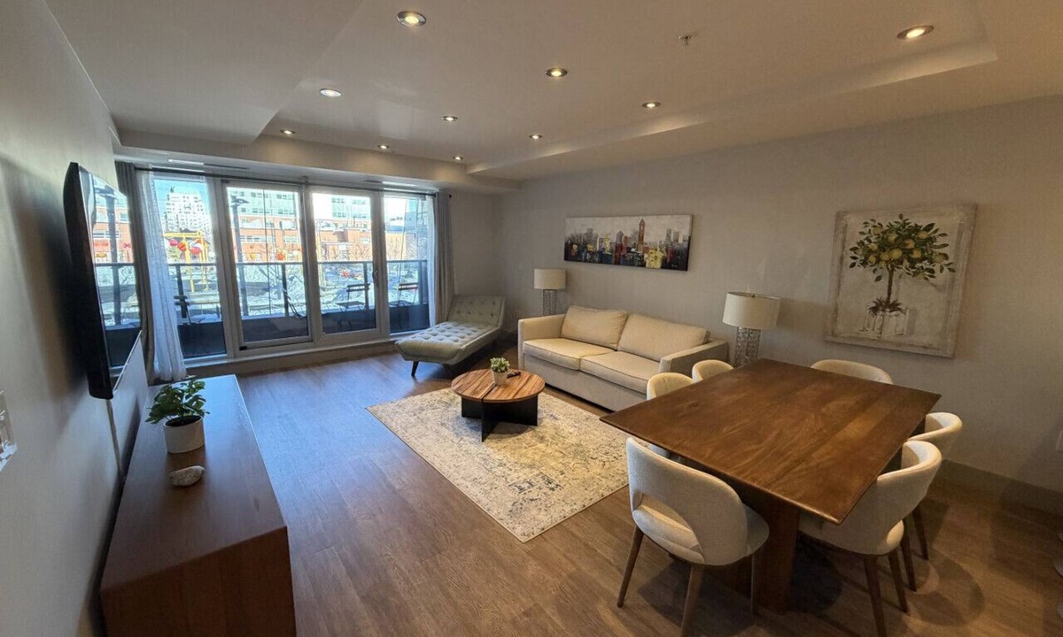 Downtown Halifax Apartment | Lovely 2Bed, 2Bath with Balcony Downtown Halifax