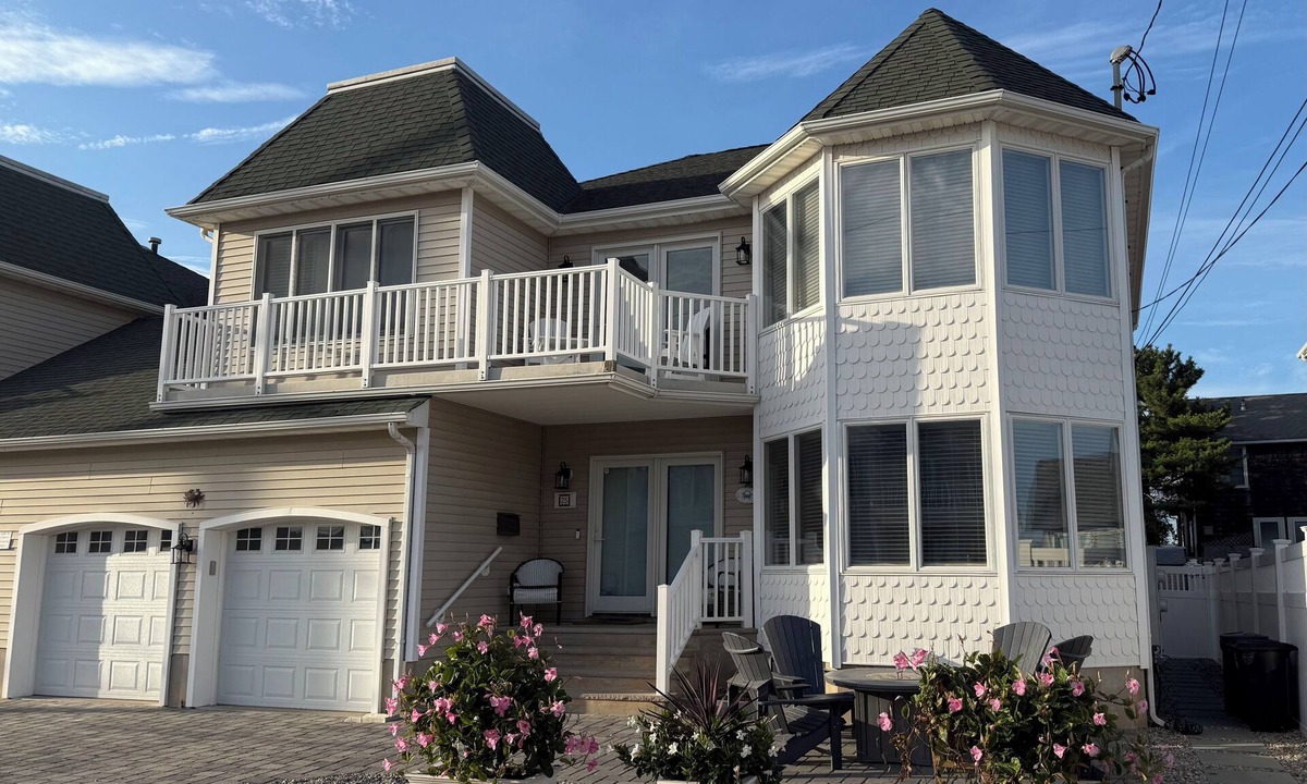 Lavallette House | Lovely 4-bedroom home in Lavallette