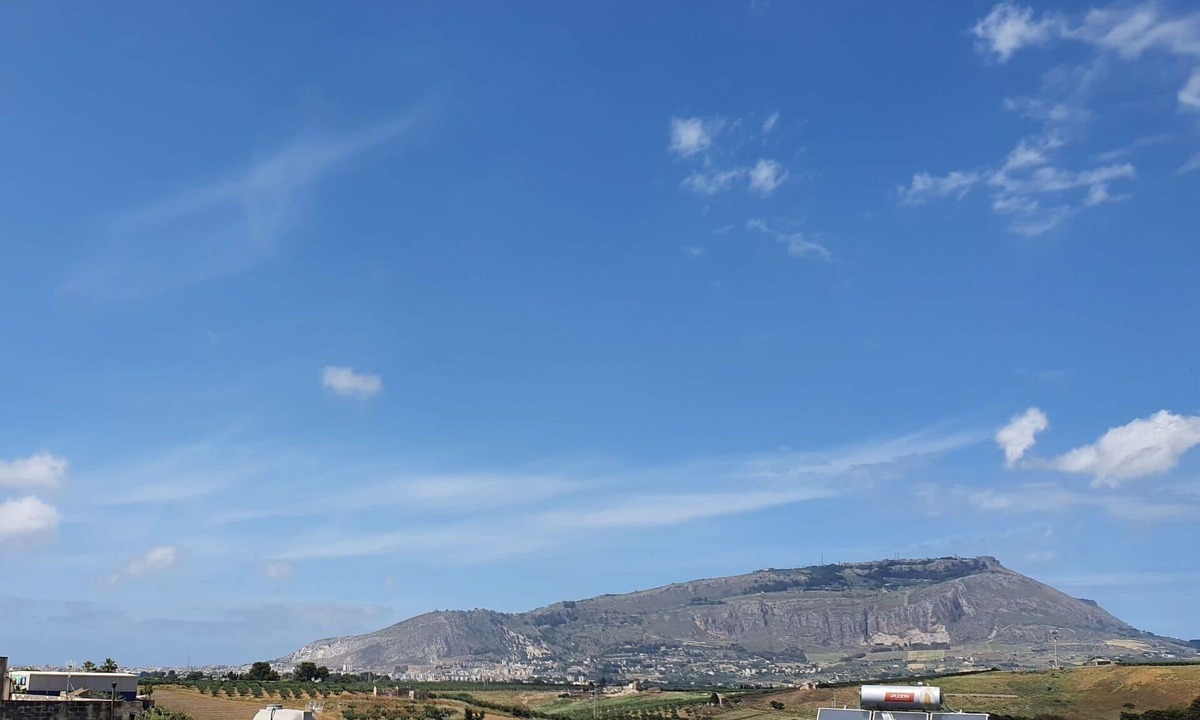 Paceco Apartment | Lovely apartment for 6 guests with A/C, WIFI, TV and terrace