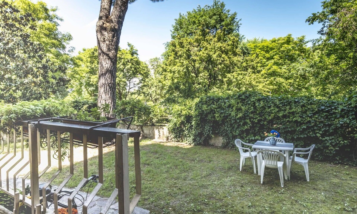 Isolotto Apartment | Lovely apartment for 2 guests with WIFI, TV, terrace and panoramic view