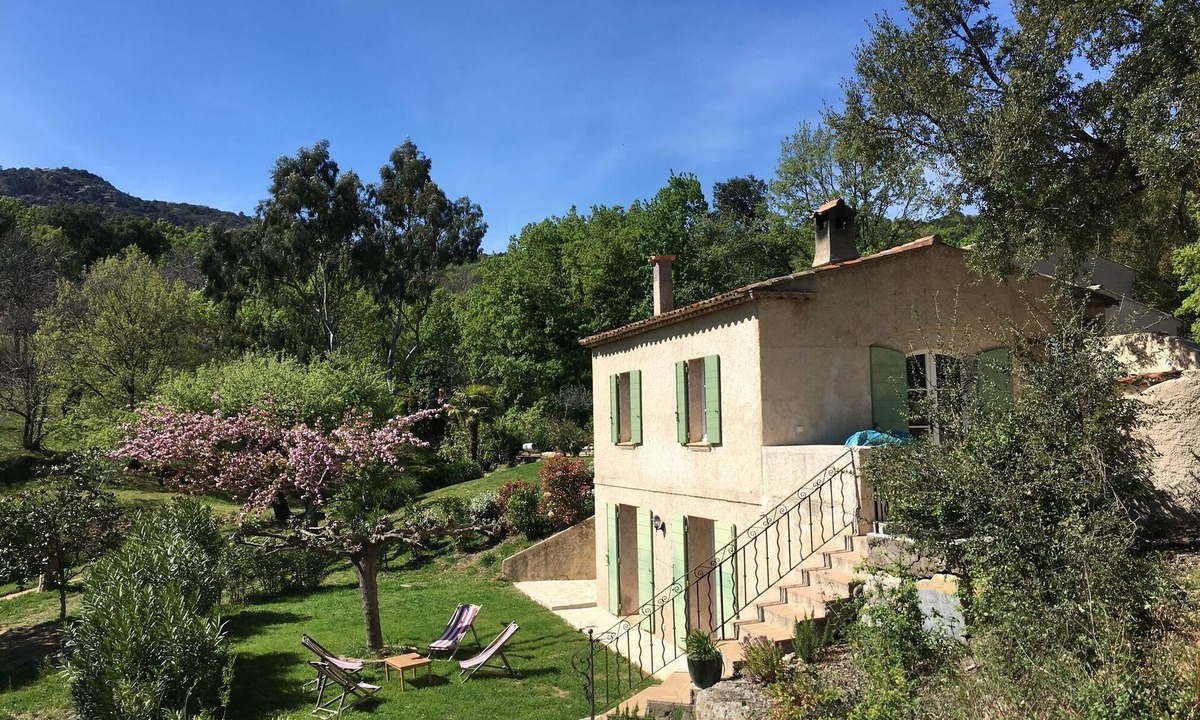 La Garde-Freinet House | Lovely cottage, heated pool, large grounds