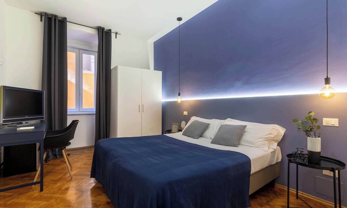 Trieste City Centre Apartment | Lovely Guest-room★Private bathroom★Free Wifi