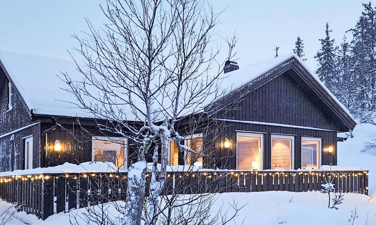 Kroderen House | Lovely home in Eggedal with WiFi