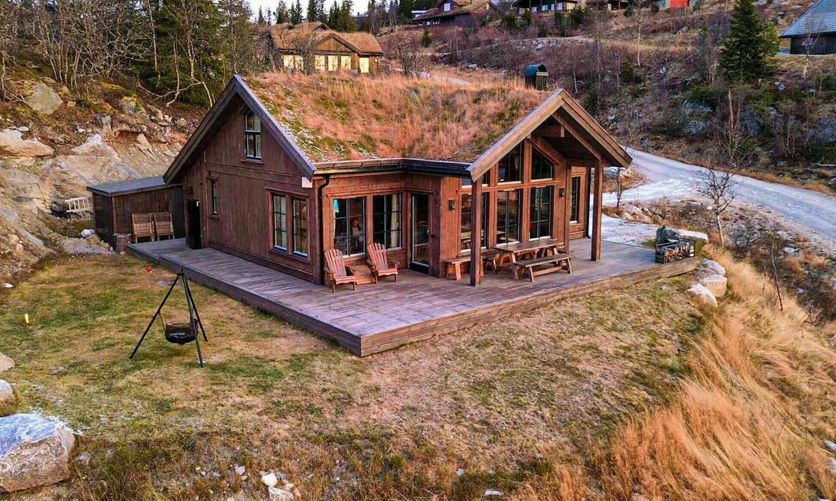 Kroderen House | Lovely home in Eggedal with WiFi