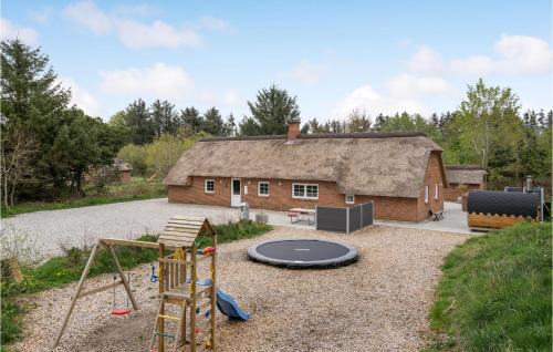 Øhuse House | Lovely Home In Ulfborg With Sauna