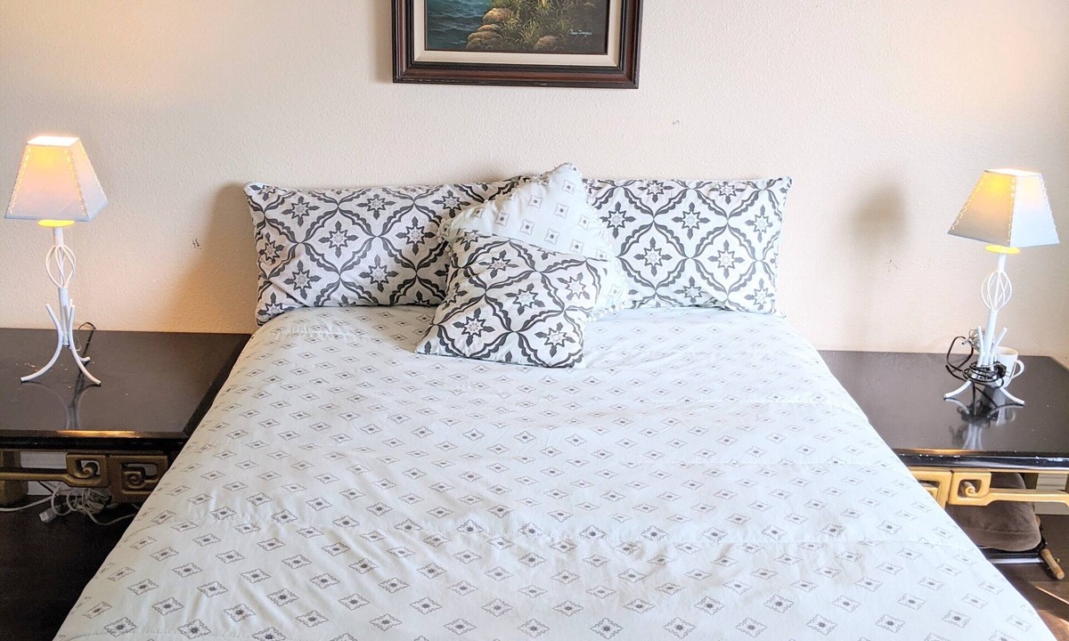 San Pablo House | lovely master suite 5min to pinol shoreline. 10min to Keller Beach extended stay