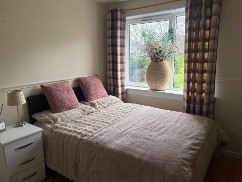 Duddingston House | Lovely quiet double room