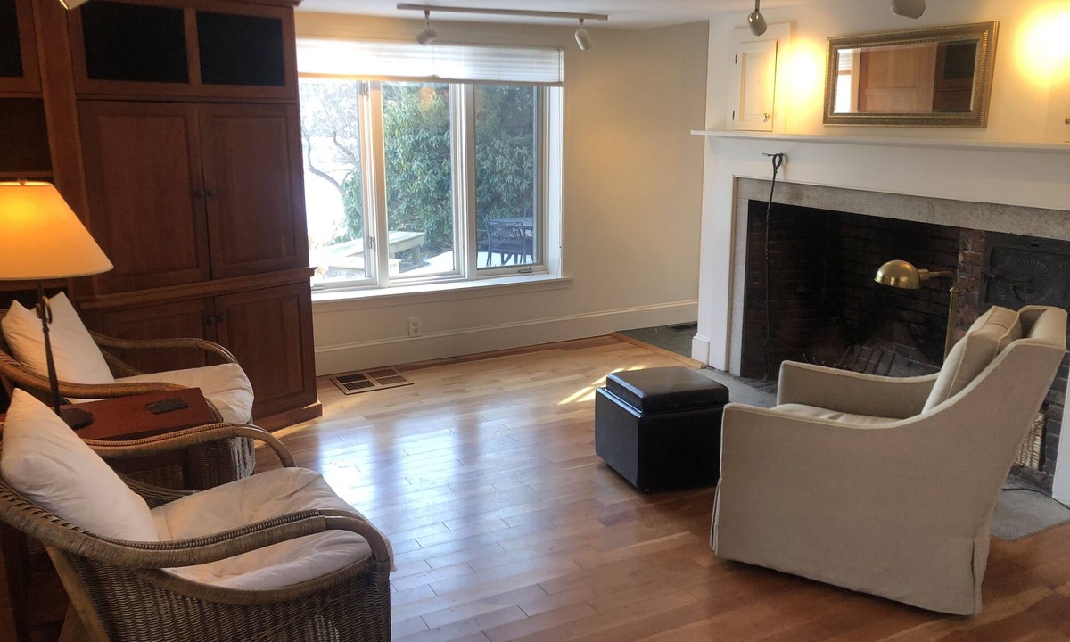 Amesbury House | lovely riverfront home with private dock/boathouse on the banks of the merrimack