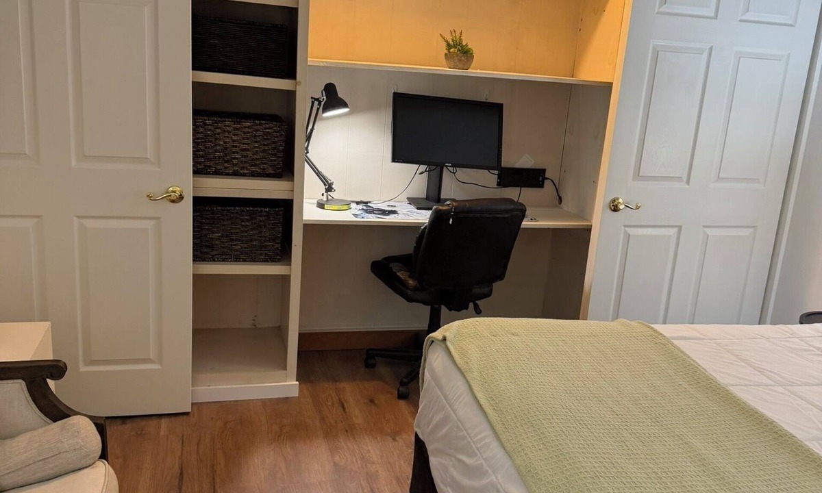 Arundel Apartment | Lovely studio in tranquil Arundel perfect for getaway