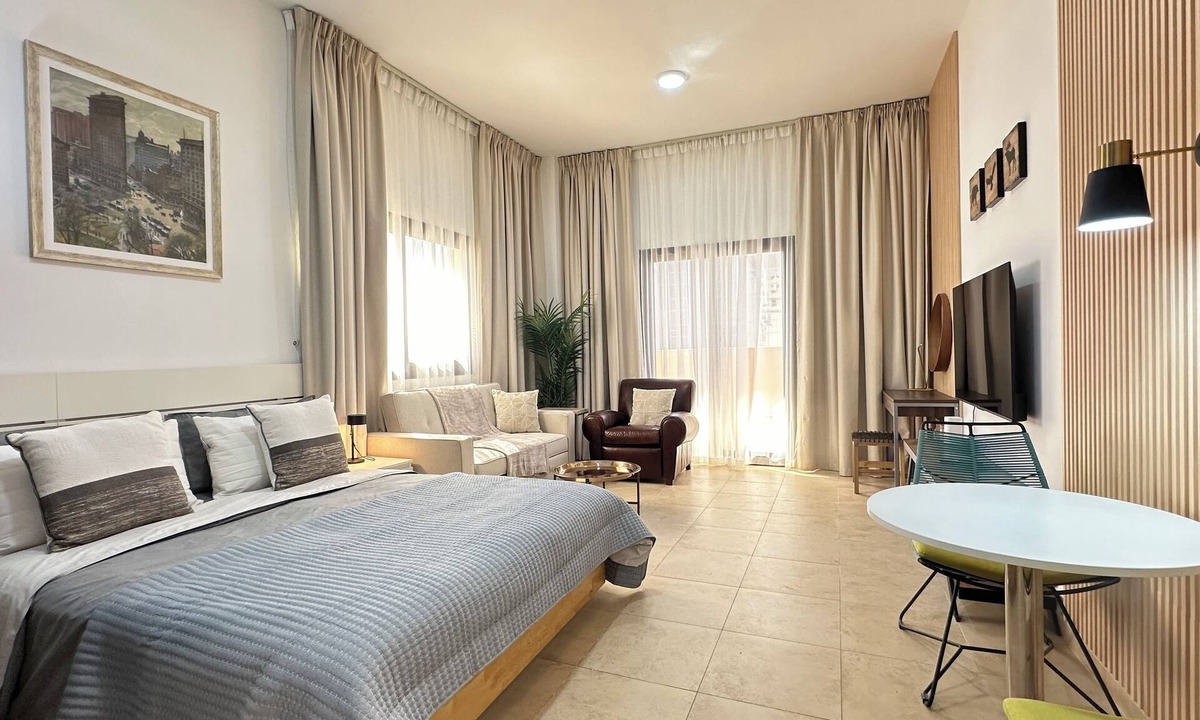 Dubai Condo | Lovely Studio with balcony in Silicon Oasis