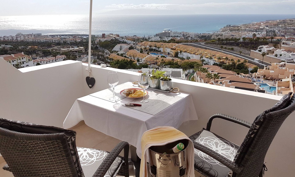 San Eugenio Apartment | Lovely studio with amazing views fully equiped