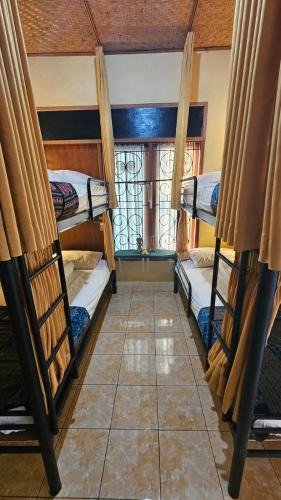 Kaliasem Hostel | Lovina Guesthouse Mai Family