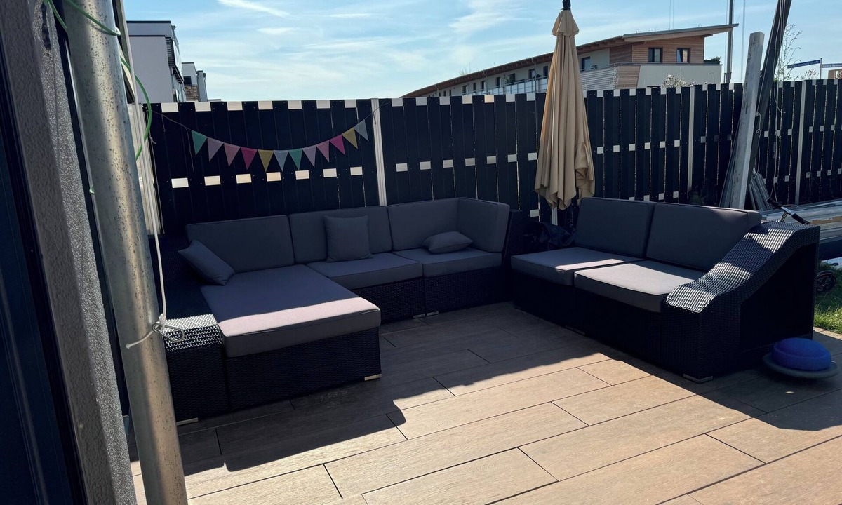 Harleshausen Villa | Lovingly and luxuriously furnished house for long or short term rental. Letting