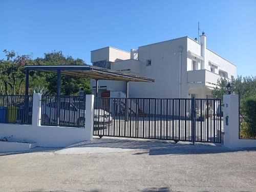 Suha Punta Apartment | Lovorka Apartmani