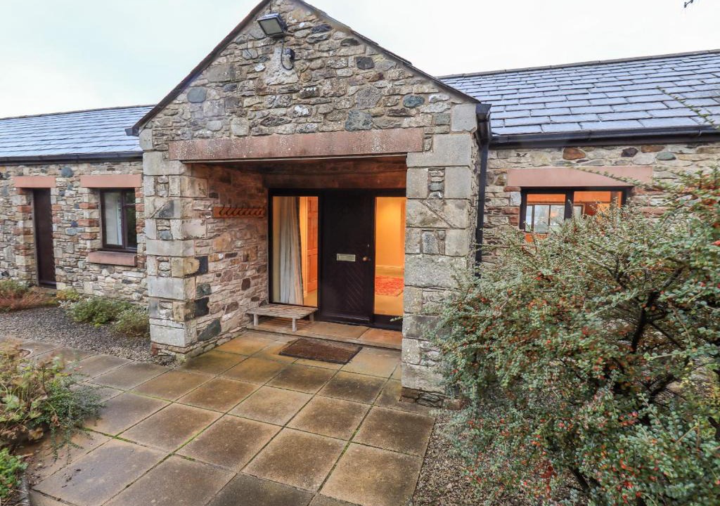 Watermillock House | Low House
