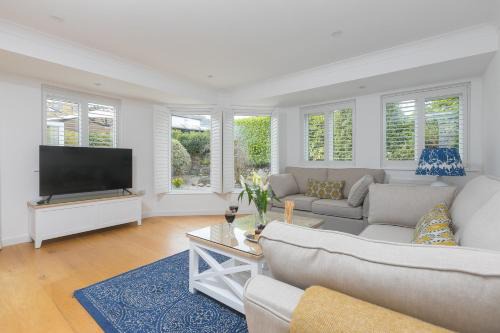 Carbis Bay Apartment | Lowena