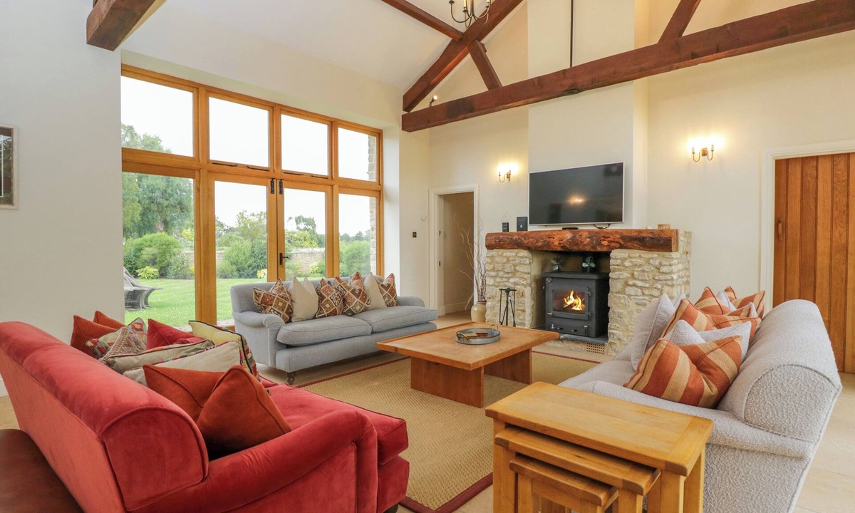 Aston Cottage | Lower Farm Barn