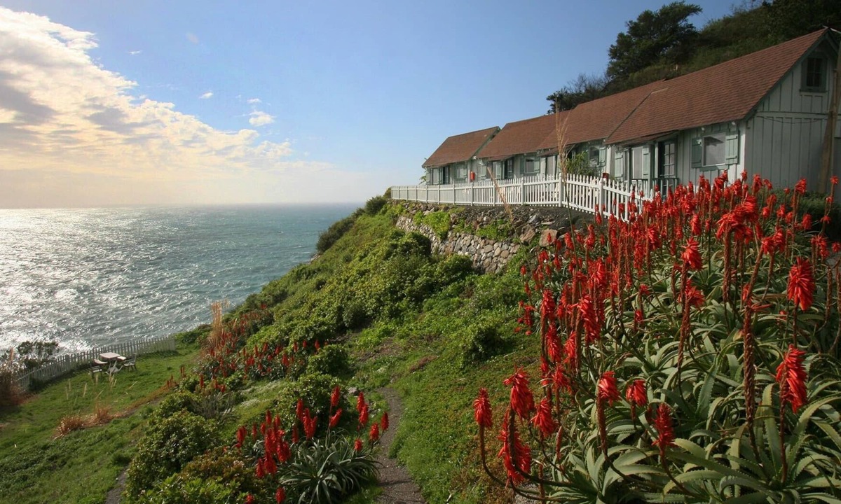 Lucia Cabin | Lucia Lodge