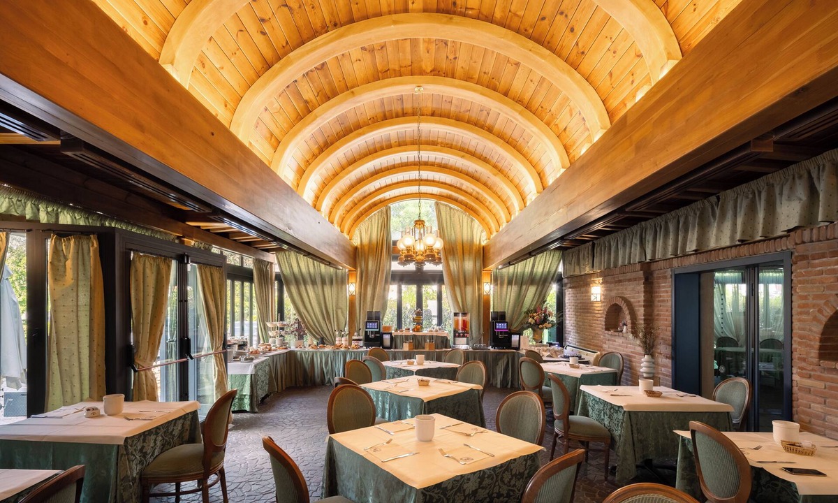 Ferrara Hotel | Lucrezia Borgia